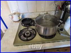 4-Burner Built-In Integrated Natural Gas Cooktop Green Metal Knob Control