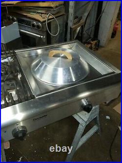 48 Thermador Stainless gas rangetop with 4 burners and large burner