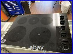 BRAND NEW Whirlpool WCE77US0HB01 30 Black Electric Cooktop 6444 LOCAL PU CT