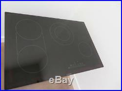 Bosch 800 Series 30 4 Smoothtop Burners Electric Cooktop NET8068UC Excellent