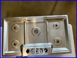 Bosch NGM5656UC/01 36Stainless Natural Gas 5 Burner Cooktop