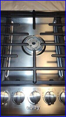 Bosch NGM8055UC /02 Series 30 Stainless Steel 5 Sealed Burner Gas Cooktop- Used