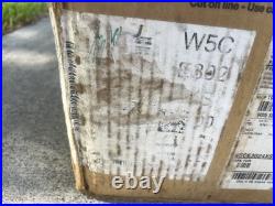 Ceramic Induction drop in range top Whirlpool W5CE3024XS00 New In Box. D70113112 Ceramic Induction drop in range top Whirlpool W5CE3024XS00 New In Box. D70113112