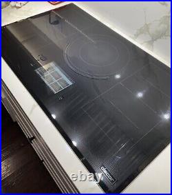 Dacor DTI36M977BB 36 Black 9 Zone Induction Cooktop (Damaged Glass)