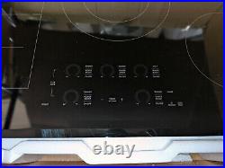Dacor DTI36P876BB 36 inch Smart Induction Cooktop 5-Element