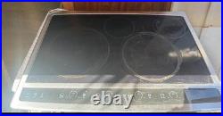 Electrolux EW30CC55GS 30 Hybrid Induction Cooktop Stainless Steel Preowned