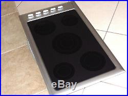 Fisher & Paykel 36 Model Ce901m Electric Cooktop Black With Stainless Trim