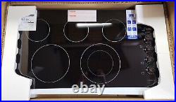 Frigidaire 5-Element Black Ceramic Glass Electric Cook Top FFEC3625US