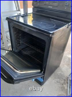 Frigidaire Electric Stove 4 Burner And Eoc Oven With Booklet Cf Series