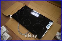 Frigidaire FFEC3624PB 36 Smoothtop Electric Cooktop NOB #29797 HRT
