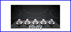 Frigidaire FGEC3048US 30 Electric Cooktop with SpaceWise Expandable Elements