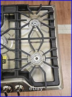 Frigidaire Gallery FGGC3047QS 30 Stainless 5 Burner Gas Cooktop NOB #138280