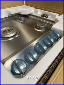 Frigidaire Professional 30 Stainless Steel Gas Cooktop 5 Burner FPGC3077RS