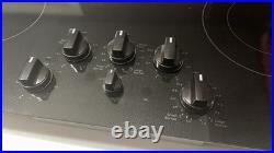 GE 30 Built-In Electric Cooktop Black Glass, 5 Burners, Great Condition