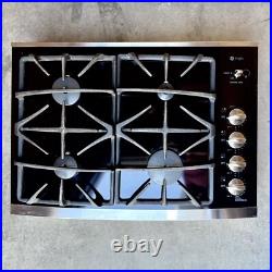 GE 30 Inch Gas Cooktop with 4 Sealed Burners, Continuous Grates JGP900SEKSS