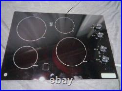 GE 30 Wide 4-Element Electric Cooktop with Power Boil Elements JP3030 New