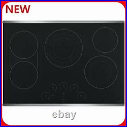GE Cafe 30 in Radiant Electric Touch Control Cooktop CEP90302NSS