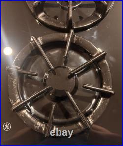 GE JGP636BE1BB 36 5-Burner Gas Cooktop Black Glass Never Installed Ignitor Work GE JGP636BE1BB 36 5-Burner Gas Cooktop Black Glass Never Installed Ignitor Work