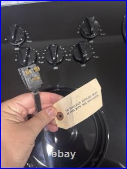 GE JGP636BE1BB 36 5-Burner Gas Cooktop Black Glass Never Installed Ignitor Work GE JGP636BE1BB 36 5-Burner Gas Cooktop Black Glass Never Installed Ignitor Work