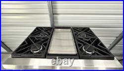 GE Monogram 36 inch Gas Rangetop with Griddle and 4 Burners Stainless Steel