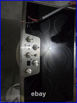 GE ProfileT Series 36 Built-In Cooktop