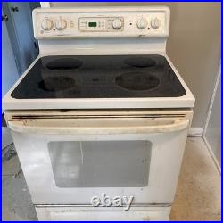 GE Spectra Electric stove