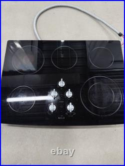 Jenn Air 30'' JEC9530ADB Electric Cooktop Maytag 12835142EE 5 Burners Jenn Air 30'' JEC9530ADB Electric Cooktop Maytag 12835142EE 5 Burners