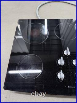 Jenn Air 30'' JEC9530ADB Electric Cooktop Maytag 12835142EE 5 Burners Jenn Air 30'' JEC9530ADB Electric Cooktop Maytag 12835142EE 5 Burners