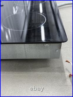 Jenn Air 30'' JEC9530ADB Electric Cooktop Maytag 12835142EE 5 Burners Jenn Air 30'' JEC9530ADB Electric Cooktop Maytag 12835142EE 5 Burners