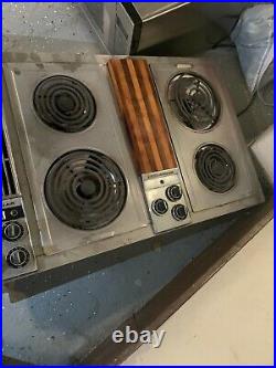 Jenn Air Cooktop 47 3 Bay Electric with Downdraft & Grill Unit- TESTED
