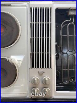 Jenn-Air Downdraft Cooktop With Raised European Burner & Griddle Plate model C236W