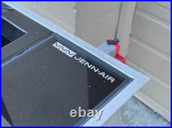 Jenn-Air Expressions 34 Black / Gas Downdraft Cooktop CVG2420B Cooktop