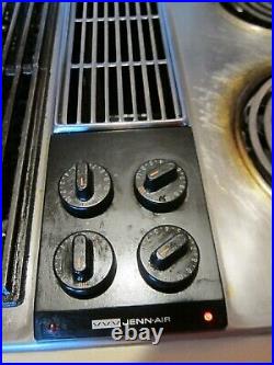 Jenn-air Stainless 30 Electric Downdraft Cooktop. C202