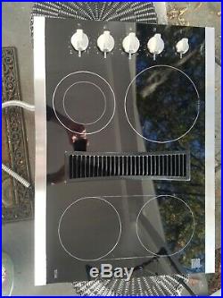 Kenmore elite 30 Electric cooktop with downdraft