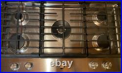 KitchenAid 36-Inch Gas Cooktop With 5 Burners KCGS556ESS01