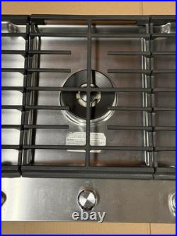 KitchenAid 36-inch 5 burners Stainless steel Gas Cooktop KCGS556ESS AS IS-NO BOX