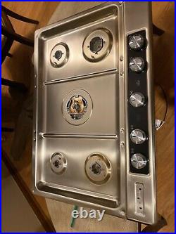 KitchenAid Architect 30 gas cooktop Stainless Steel 5 Sealed burners Beautiful