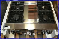 Kitchenaid KKGCU467VSS 36 commercial gas 4 burner/griddle stainless steel