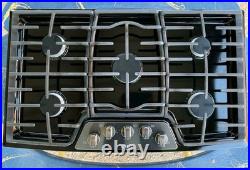 LG Gas Cooktop 36 5-Burner LCG3611BD Sealed Burners Black TESTED