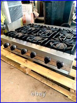 MINT 36 Viking Professional gas cooktop 6 burner Model # vgrt3606bss