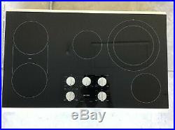 Maytag 36-Inch Electric Cooktop with Reversible Grill and Griddle (never used)