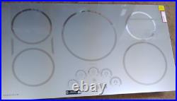 Monogram 36 Smart Induction Cooktop With 5 Cooking Zones ZHU36RSPSS ZHU36RSP1SS