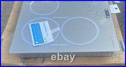 Monogram ZHU30RSPSS 30 SS Look Glass Induction Cooktop withBridge Burner NewithOpen