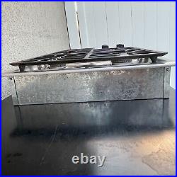 THERMADOR NATURAL GAS COOKTOP Stainless Steel Model SGCS365RS EXTRALOW BURNER