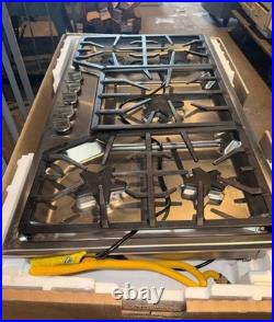 Thermador 36 Masterpiece Series Natural Gas Cooktop w 5 Star Burners SGSX365FS