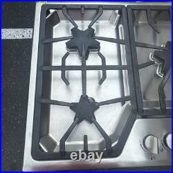 Thermador 36 Masterpiece Series Natural Gas Cooktop w 5 Star Burners SGSX365FS