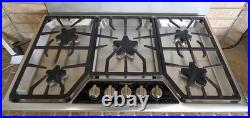 Thermador 36 Masterpiece Series Natural Gas Cooktop with5 Star Burners- SGSX365FS