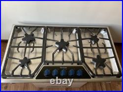 Thermador 36 Masterpiece Series Natural Gas Cooktop with5 Star Burners- SGSX365FS