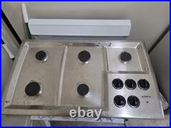 Thermador 36 Stainless Gas Cooktop 5 Burner Model SGCS365RS
