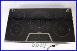 Thermador CIS365GB/02 Drop-in Induction Cooktop